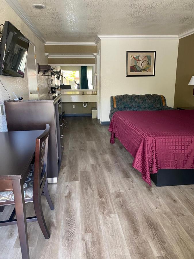 Atascadero Inn Εξωτερικό φωτογραφία