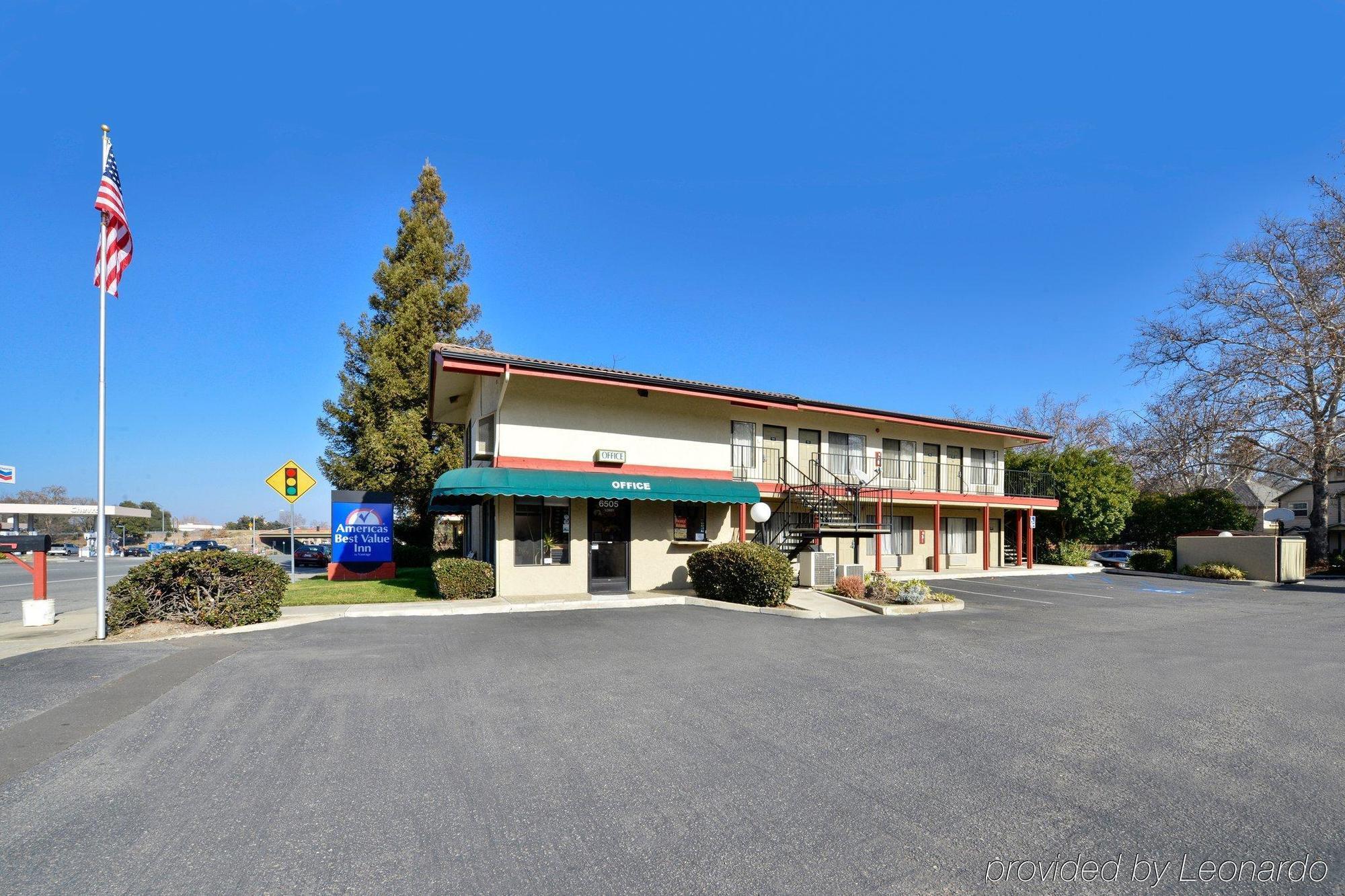 Atascadero Inn Εξωτερικό φωτογραφία
