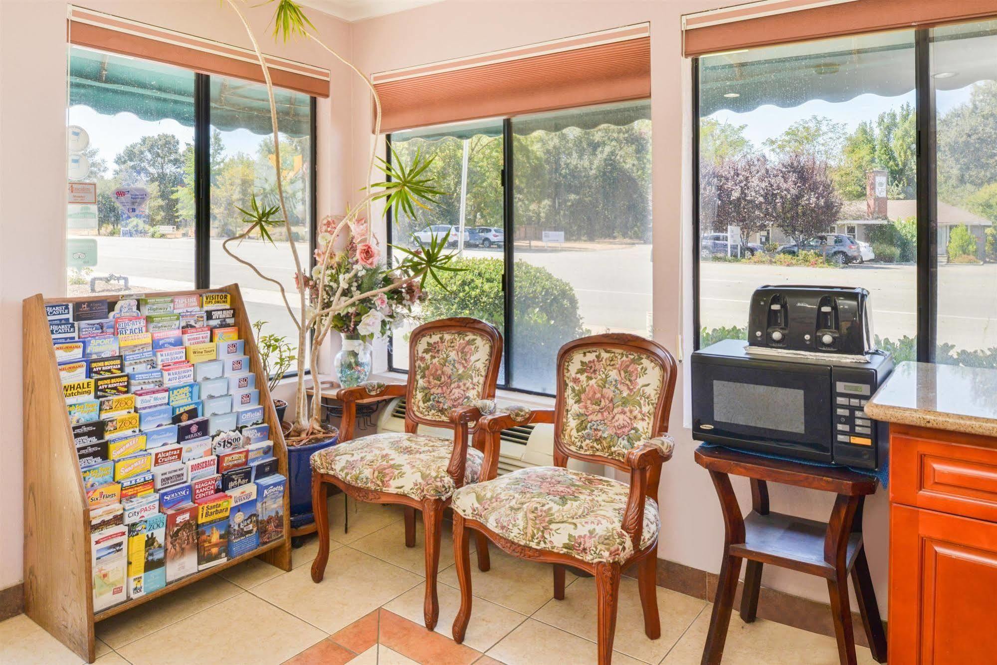 Atascadero Inn Εξωτερικό φωτογραφία