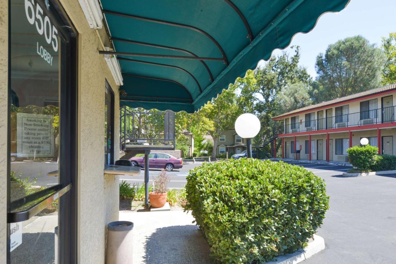 Atascadero Inn Εξωτερικό φωτογραφία