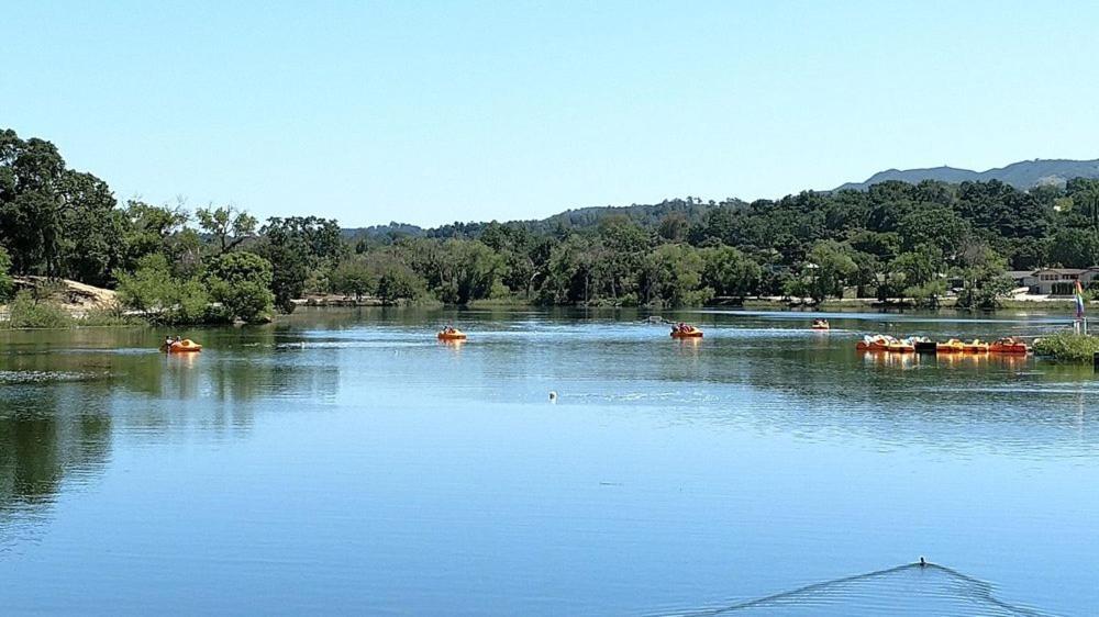 Atascadero Inn Εξωτερικό φωτογραφία