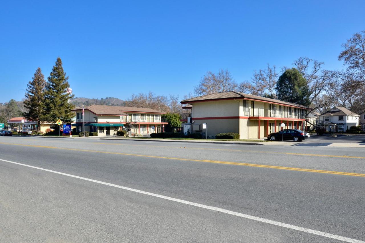 Atascadero Inn Εξωτερικό φωτογραφία